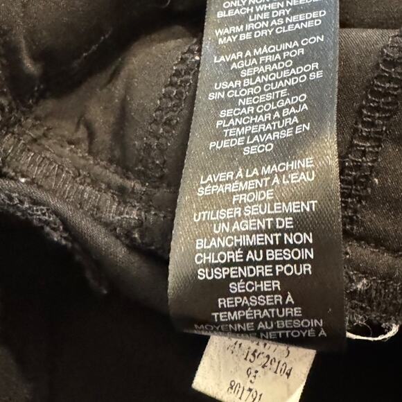 Chico's So Slimming black pants with back seaming detail - Sz 0.5 short US 6P - Picture 10 of 11